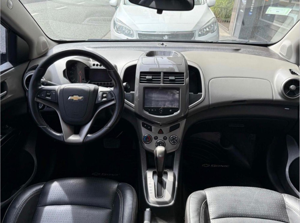 Chevrolet Sonic LTz — foto 15